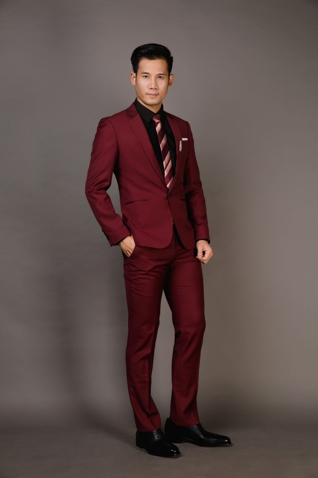 624737b 500532a Cobalt Suit 